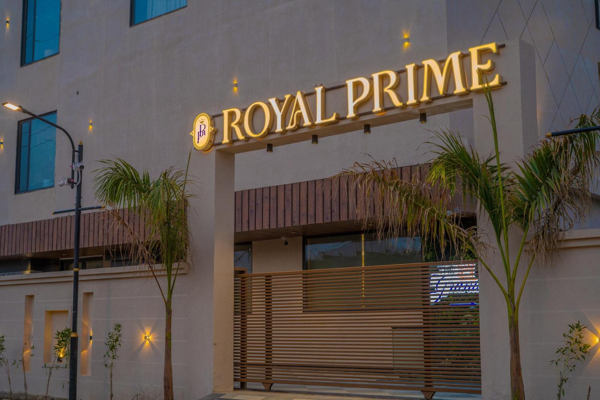 Hotel Royal Prime Джайпур Екстериор снимка
