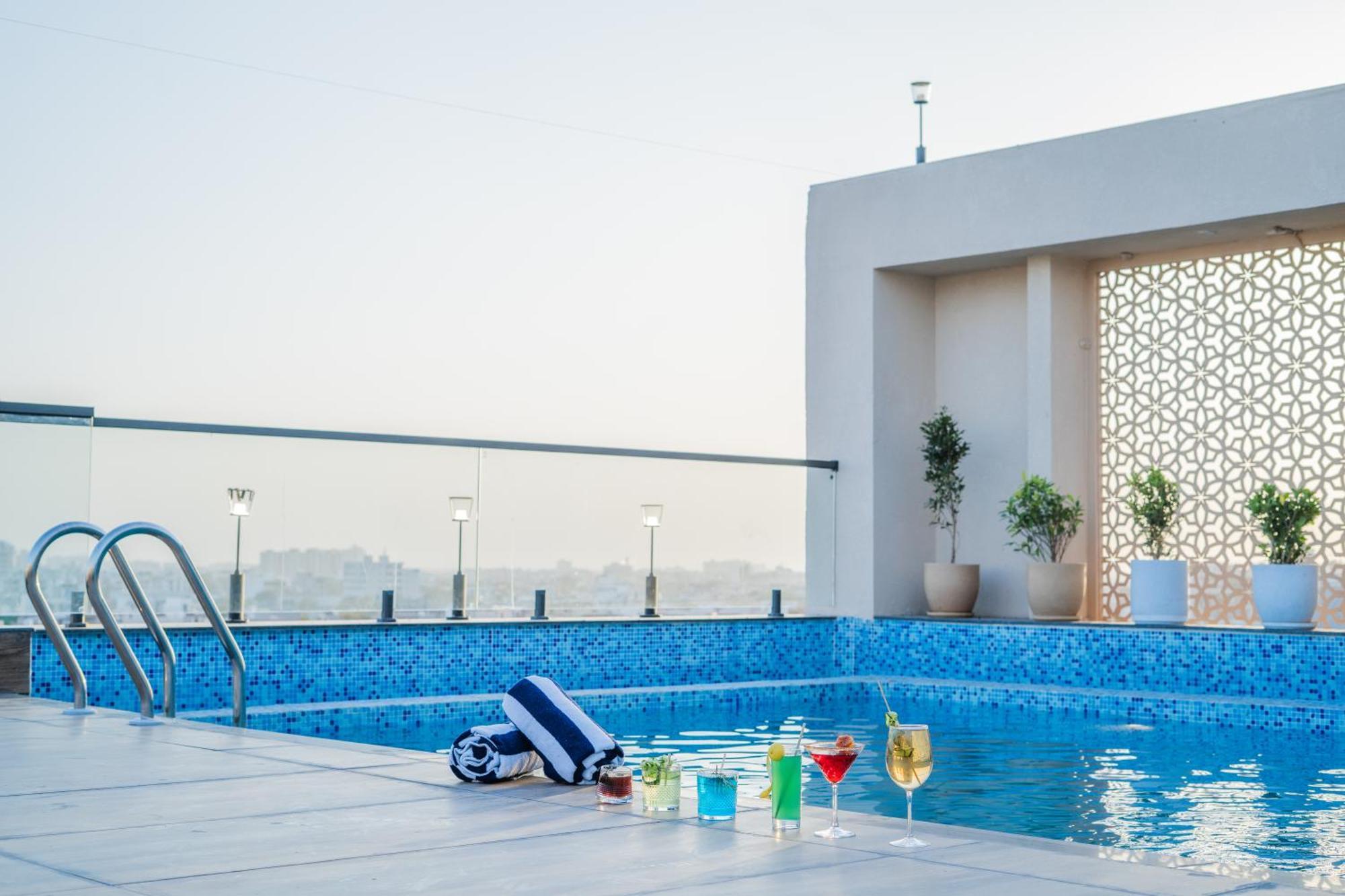 Hotel Royal Prime Джайпур Екстериор снимка
