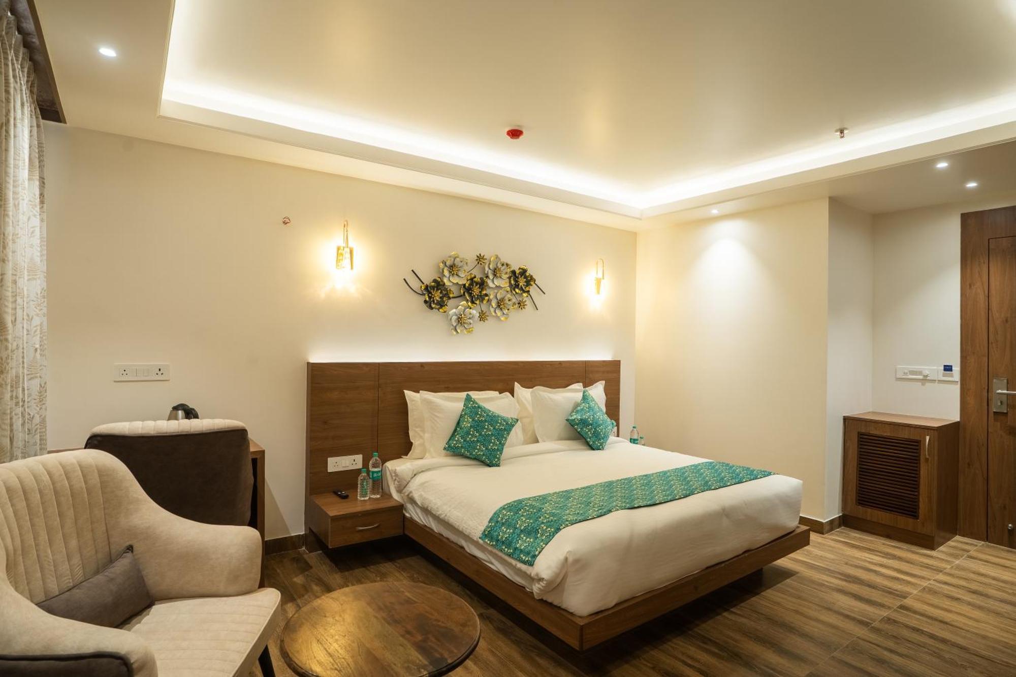 Hotel Royal Prime Джайпур Екстериор снимка